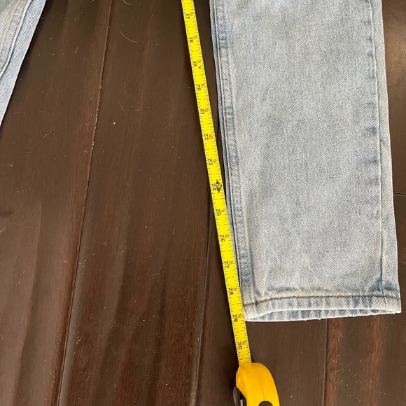 UNIF Light Wash Straight Denim Jeans Size 25 - Picture 5 of 11